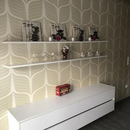 Lovely Flat Апартаменты *